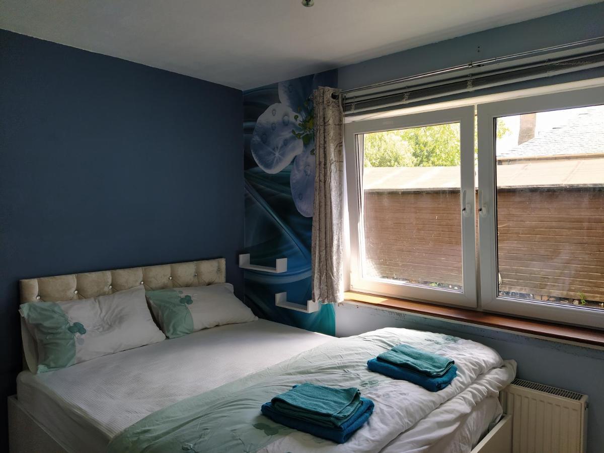 Self Catering Studio Flat Apartment Edinburgh Exterior photo
