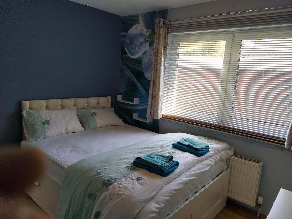 Self Catering Studio Flat Apartment Edinburgh Exterior photo