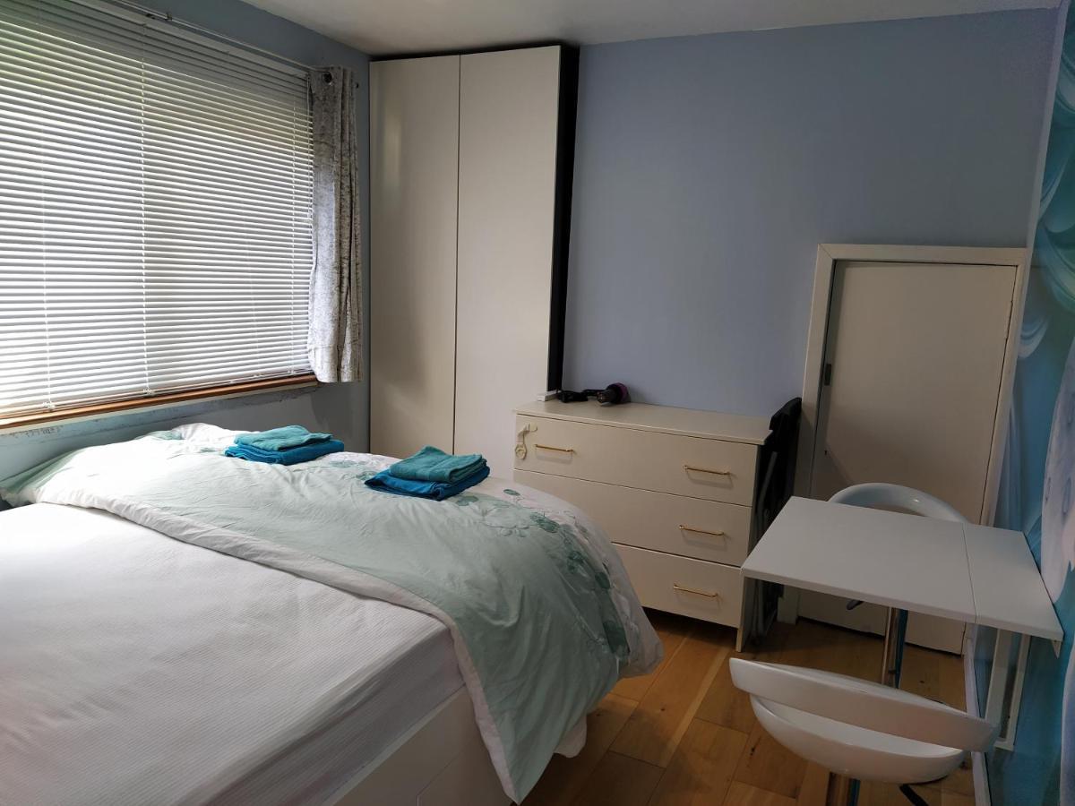 Self Catering Studio Flat Apartment Edinburgh Exterior photo