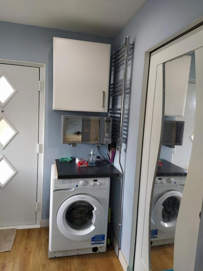Self Catering Studio Flat Apartment Edinburgh Exterior photo